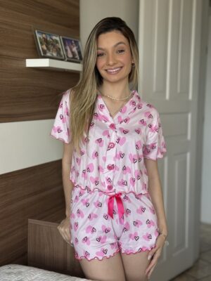 Pijama Sofia botões cropped Corações