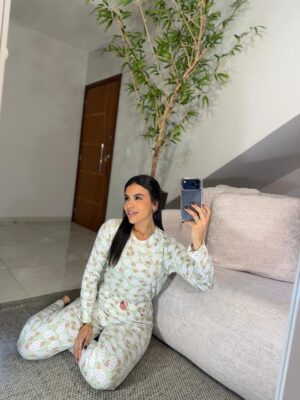 Pijama longo carneiros