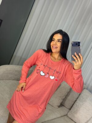 Camisola manga longa varal de corações